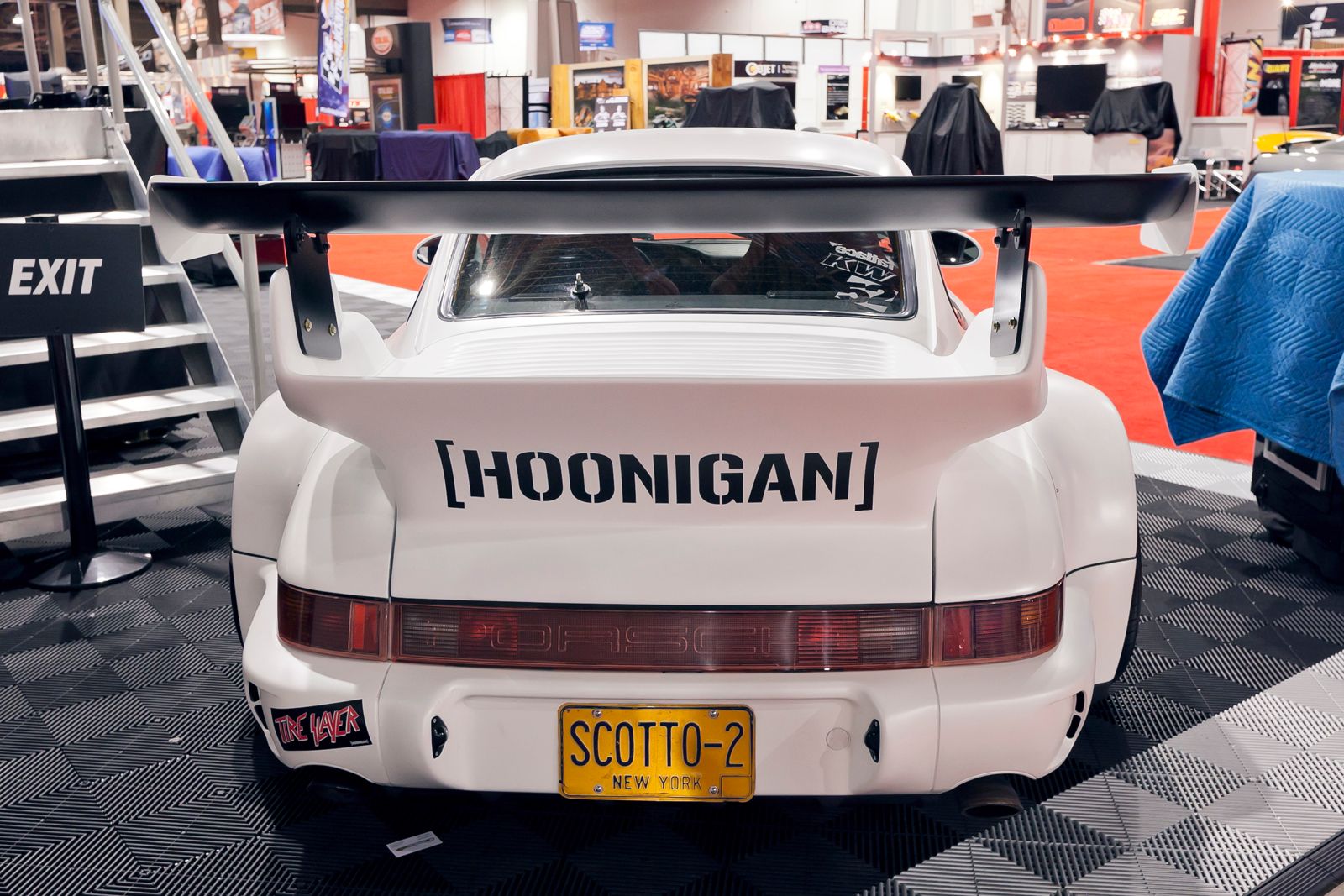 1989 - 1994 Porsche 911 Turbo Hoonigan by Rauh-Welt