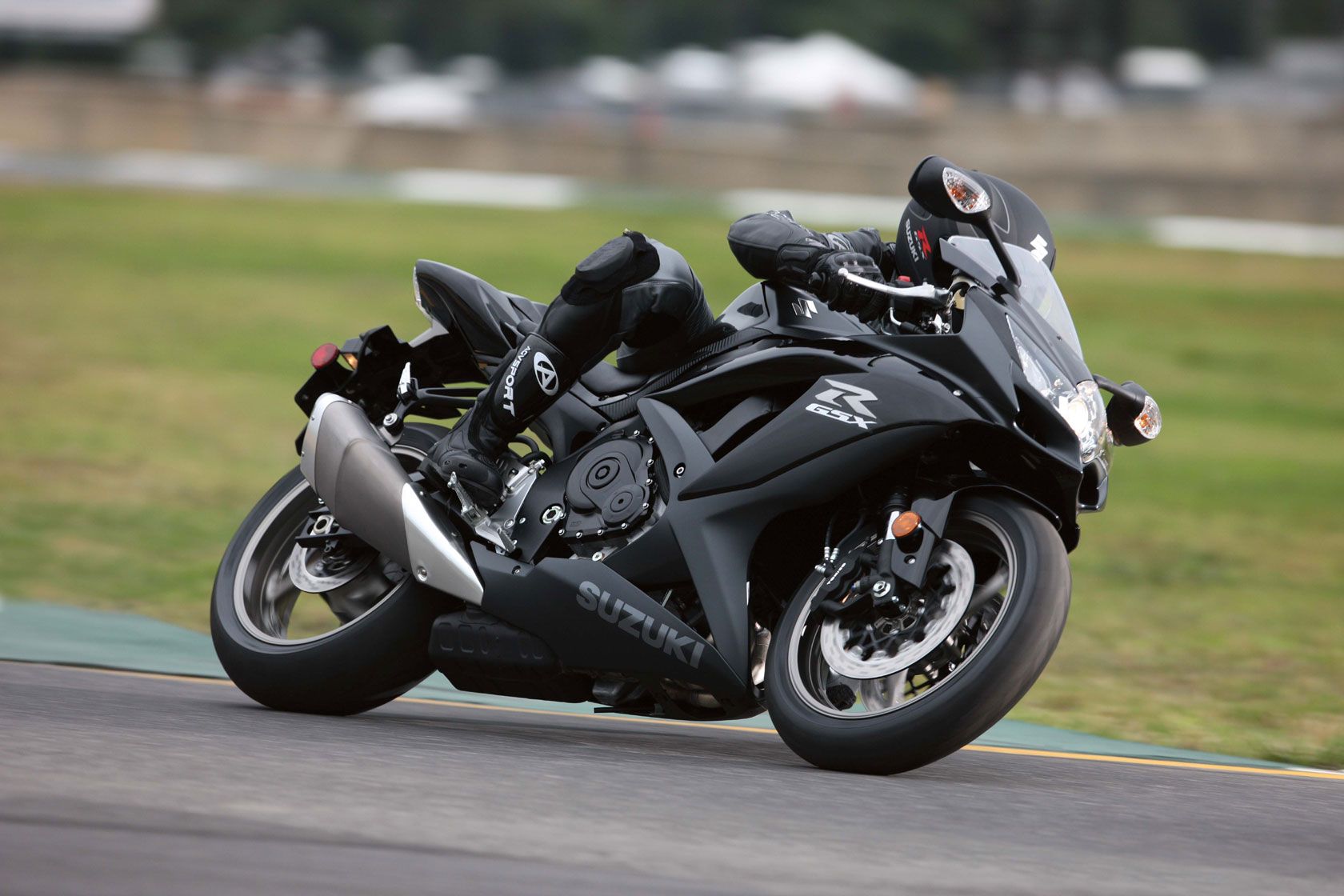 Black Suzuki GSX-R750