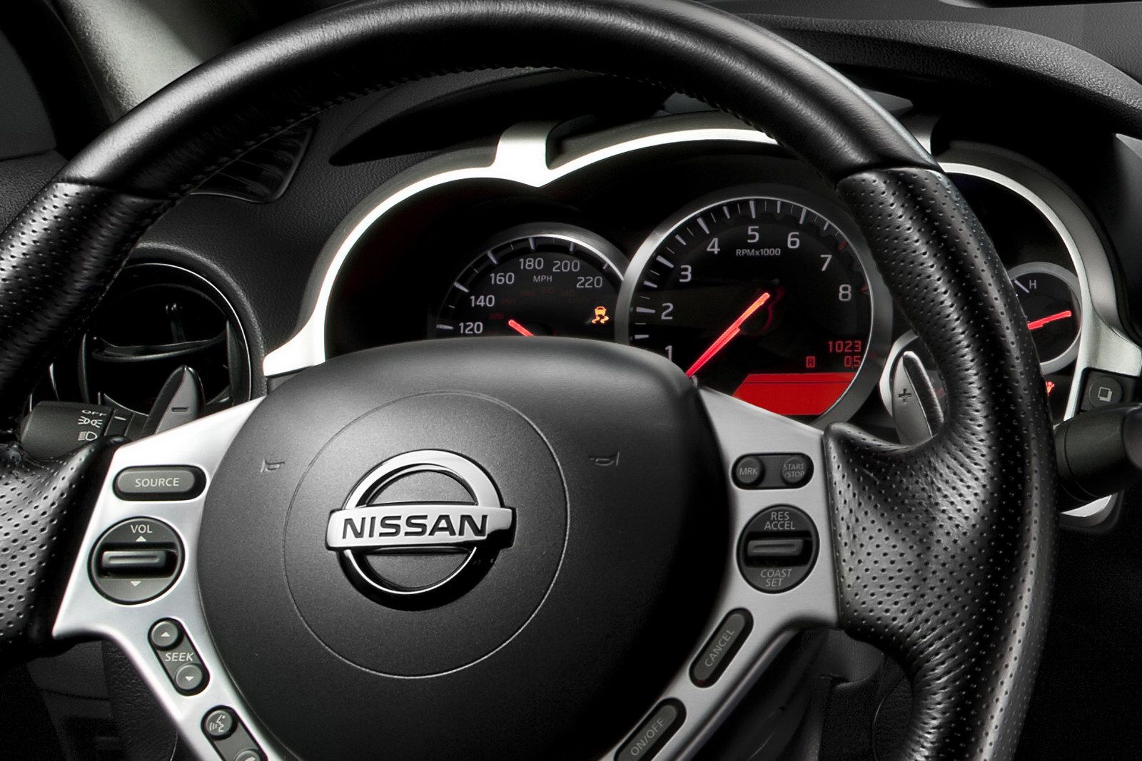2011 Nissan Juke-R