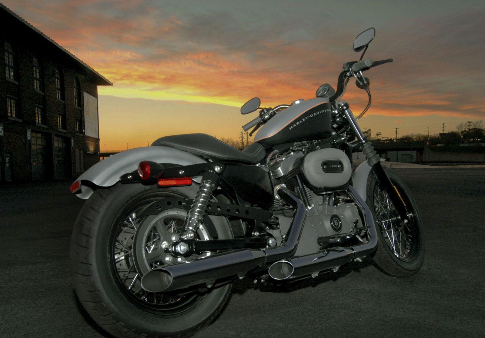 2012 Harley-Davidson Sportster XL1200N Nightster