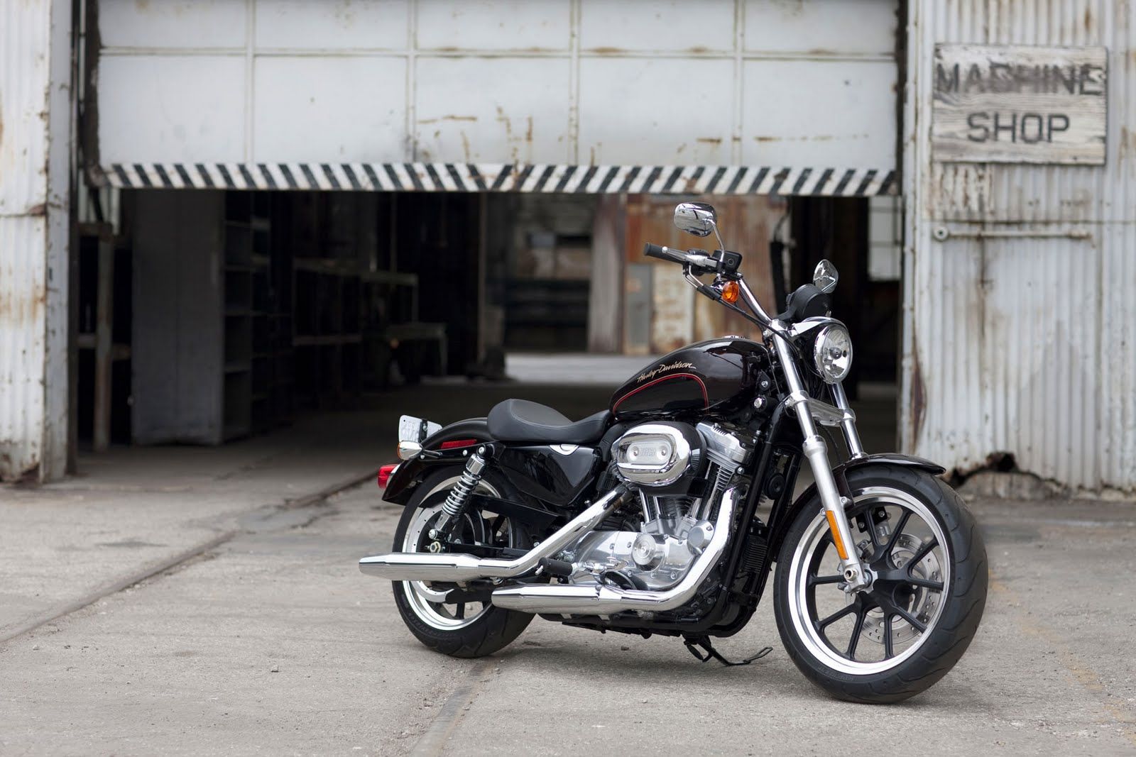 2012 Harley-Davidson Sportster XL883L SuperLow