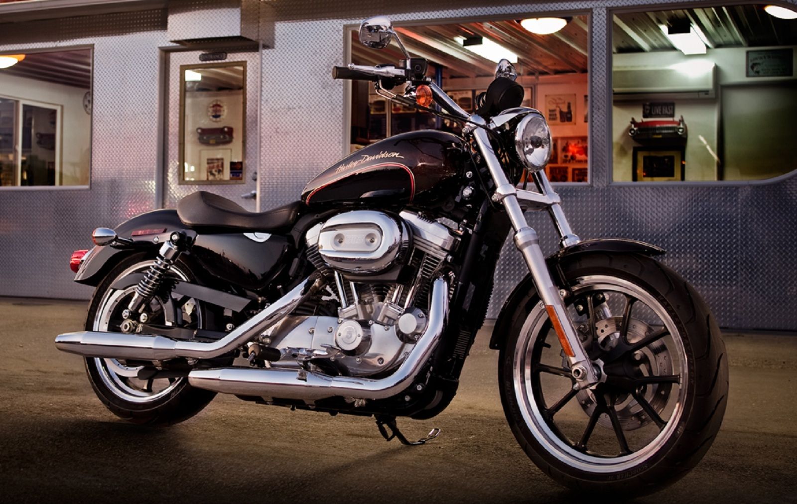 2012 Harley-Davidson Sportster XL883L SuperLow