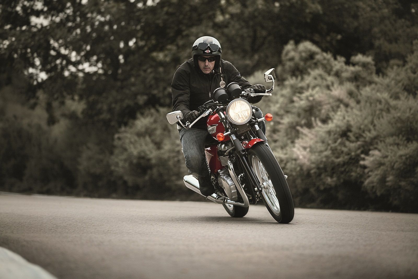 2012 Triumph Thruxton