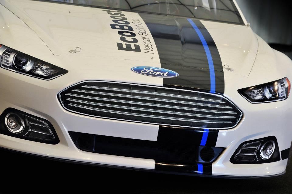 2013 Ford Fusion NASCAR Sprint Cup