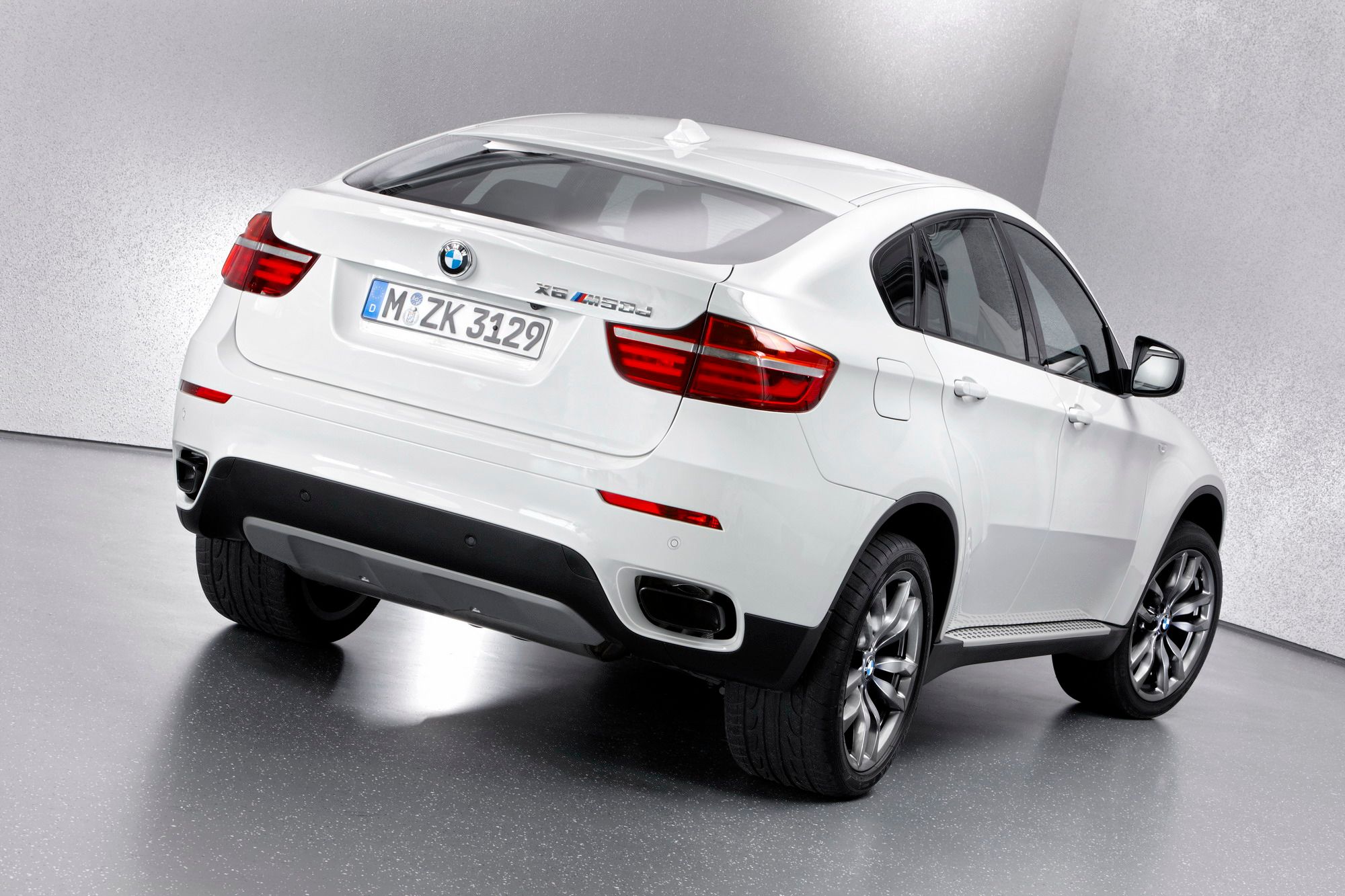 2013 BMW X6 M50d