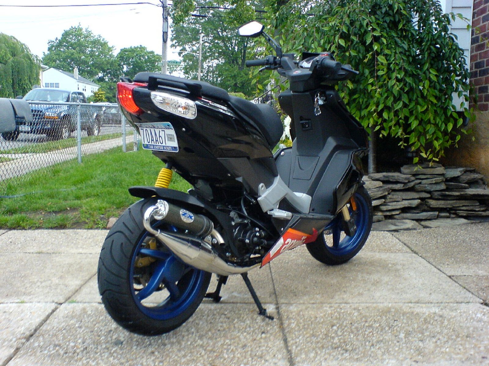 2012 Aprilia SR 50 Factory