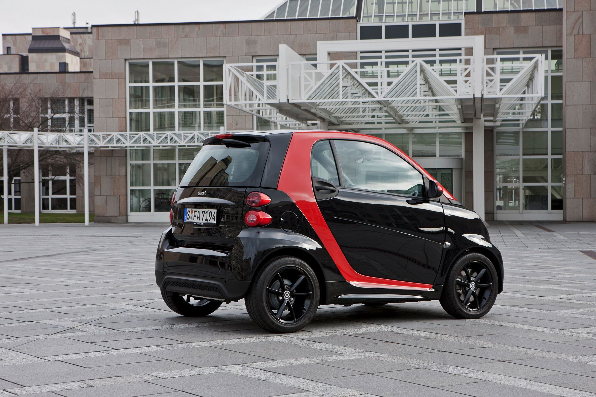 2012 Smart Fortwo Sharpred Special Edition