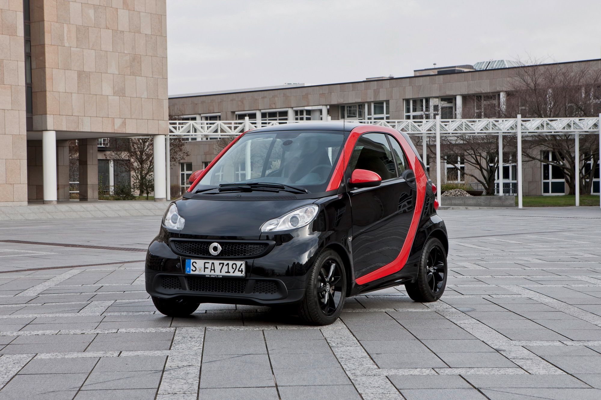 2012 Smart Fortwo Sharpred Special Edition