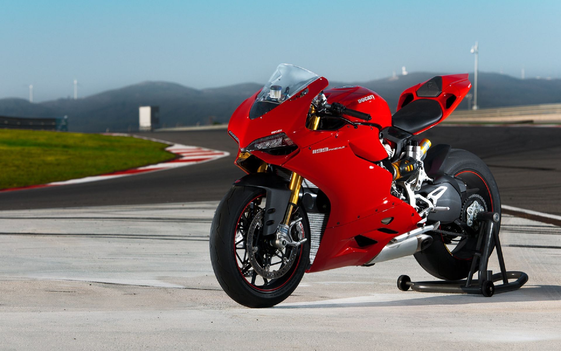 2015 Ducati Hits Sales Record in 2014