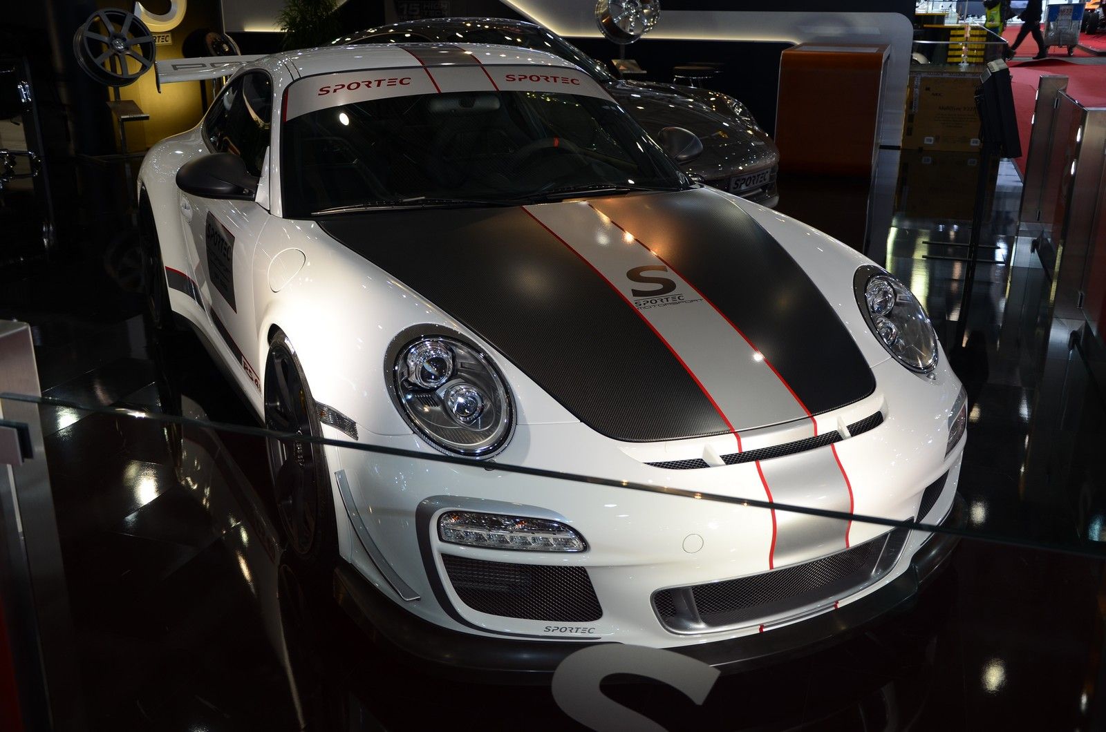 2012 Porsche 911 GT3 RS 4.0 SP 525 by Sportec