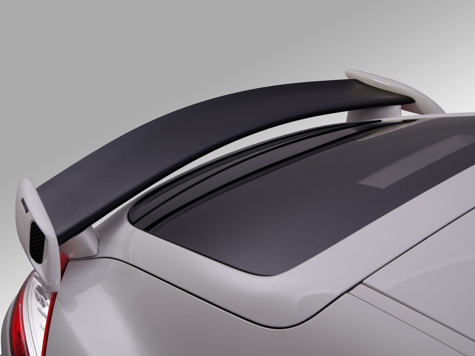 2012 Porsche Panamera Turbo by JE Design
