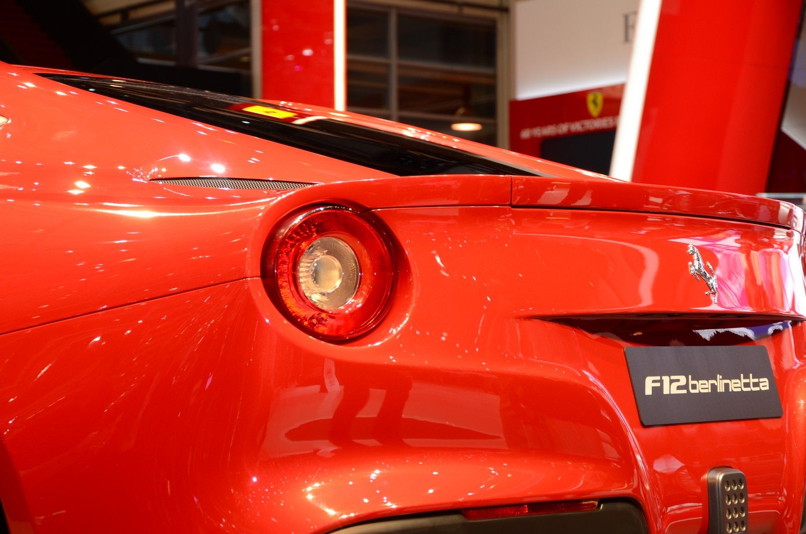 2013 Ferrari F12 berlinetta