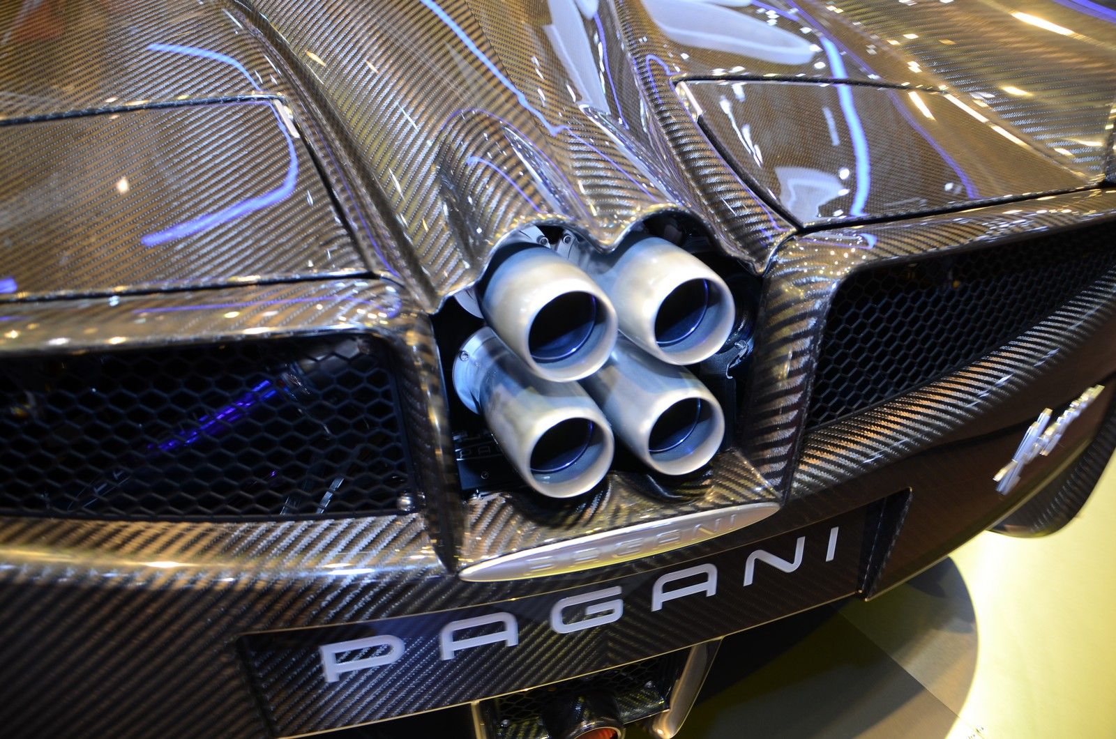 2012 Pagani Huayra Carbon Edition
