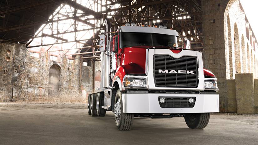  Mack Titan Oilfield
