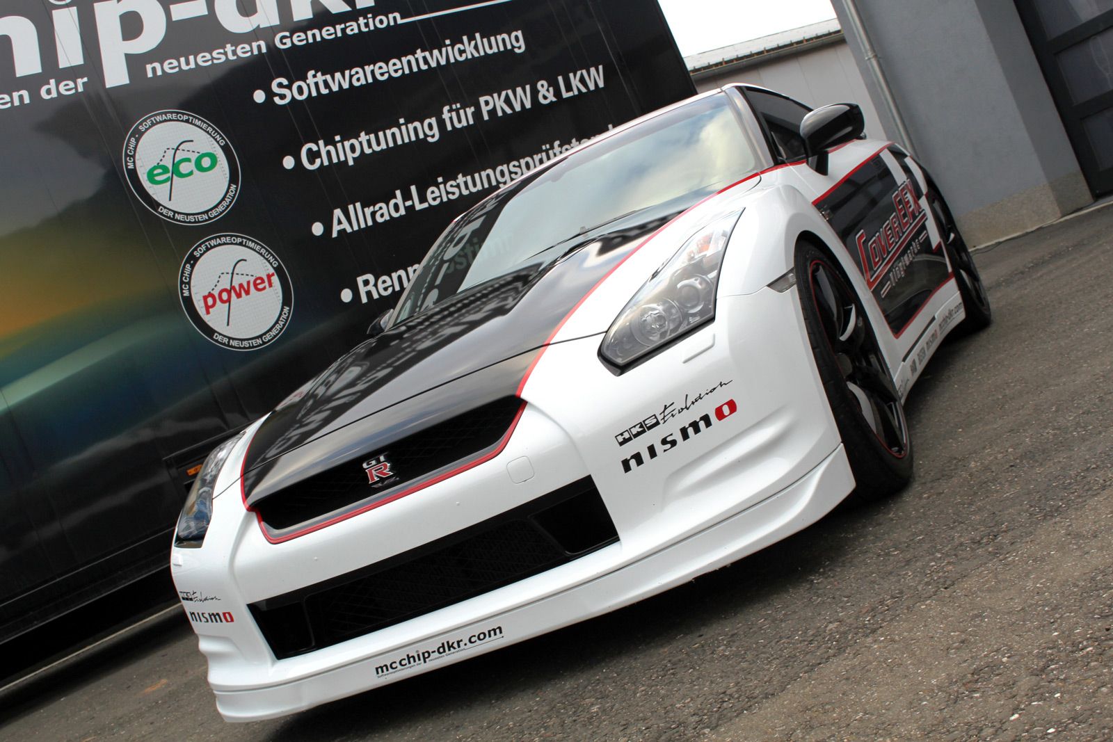 2012 Nissan GT-R by CoverEFX