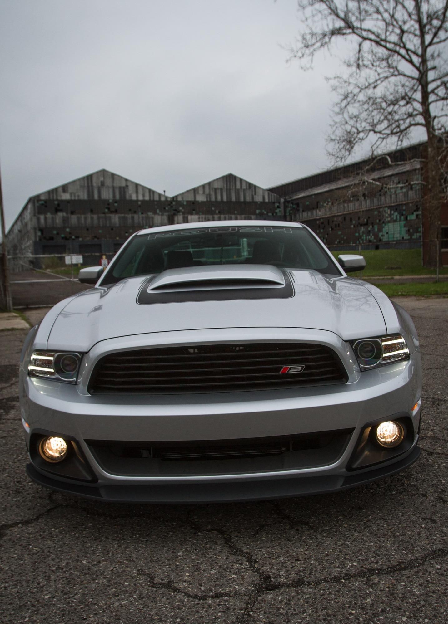 2013 Ford Mustang by Roush