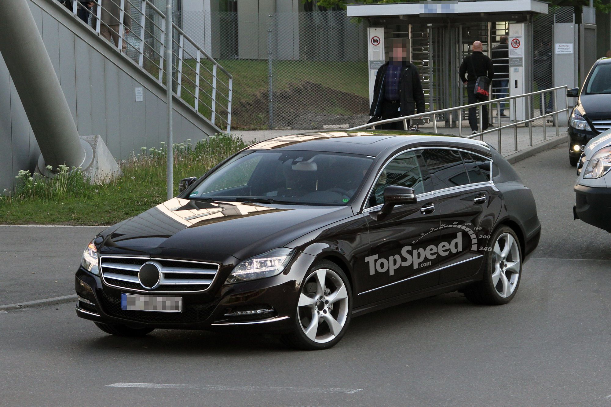 2013 - 2014 Mercedes-Benz CLS Shooting Brake