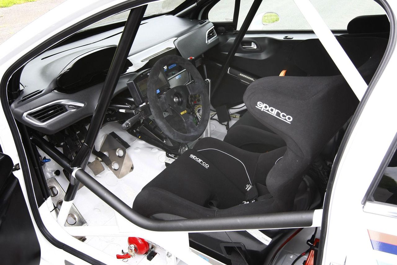 2012 Peugeot 208 R2 Rally Car