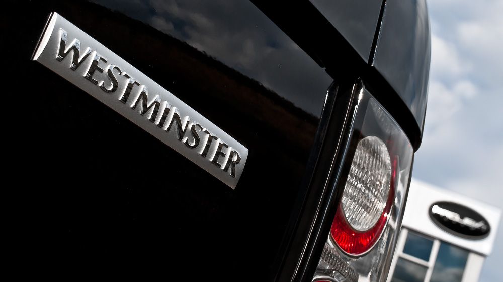 2012 Range Rover Westminister Black Label Edition by Kahn Design