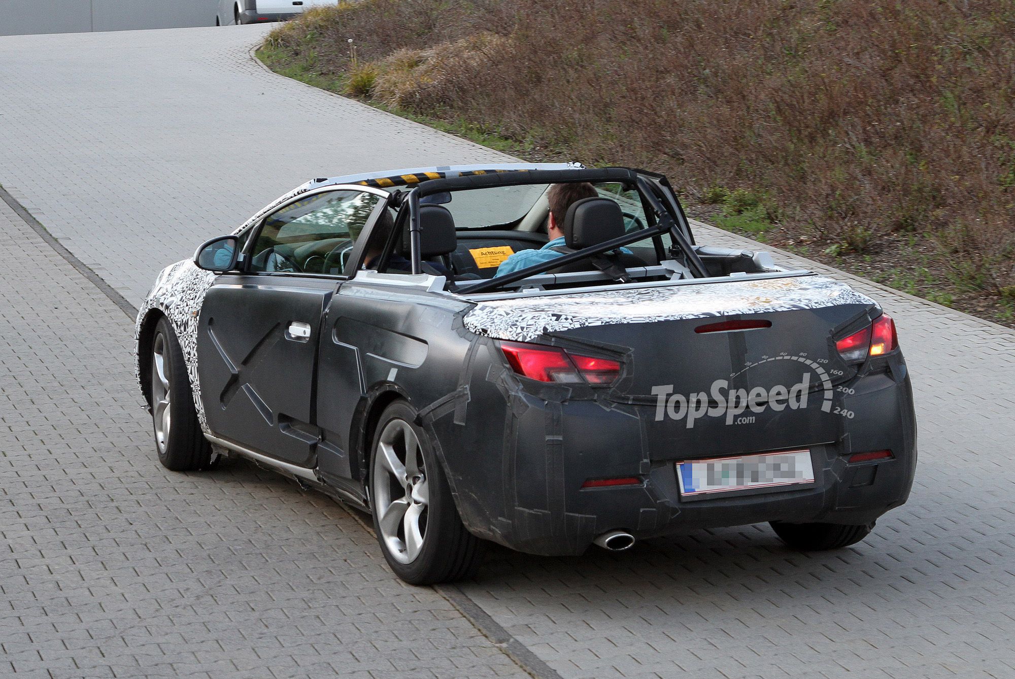 2013 Opel Cascada