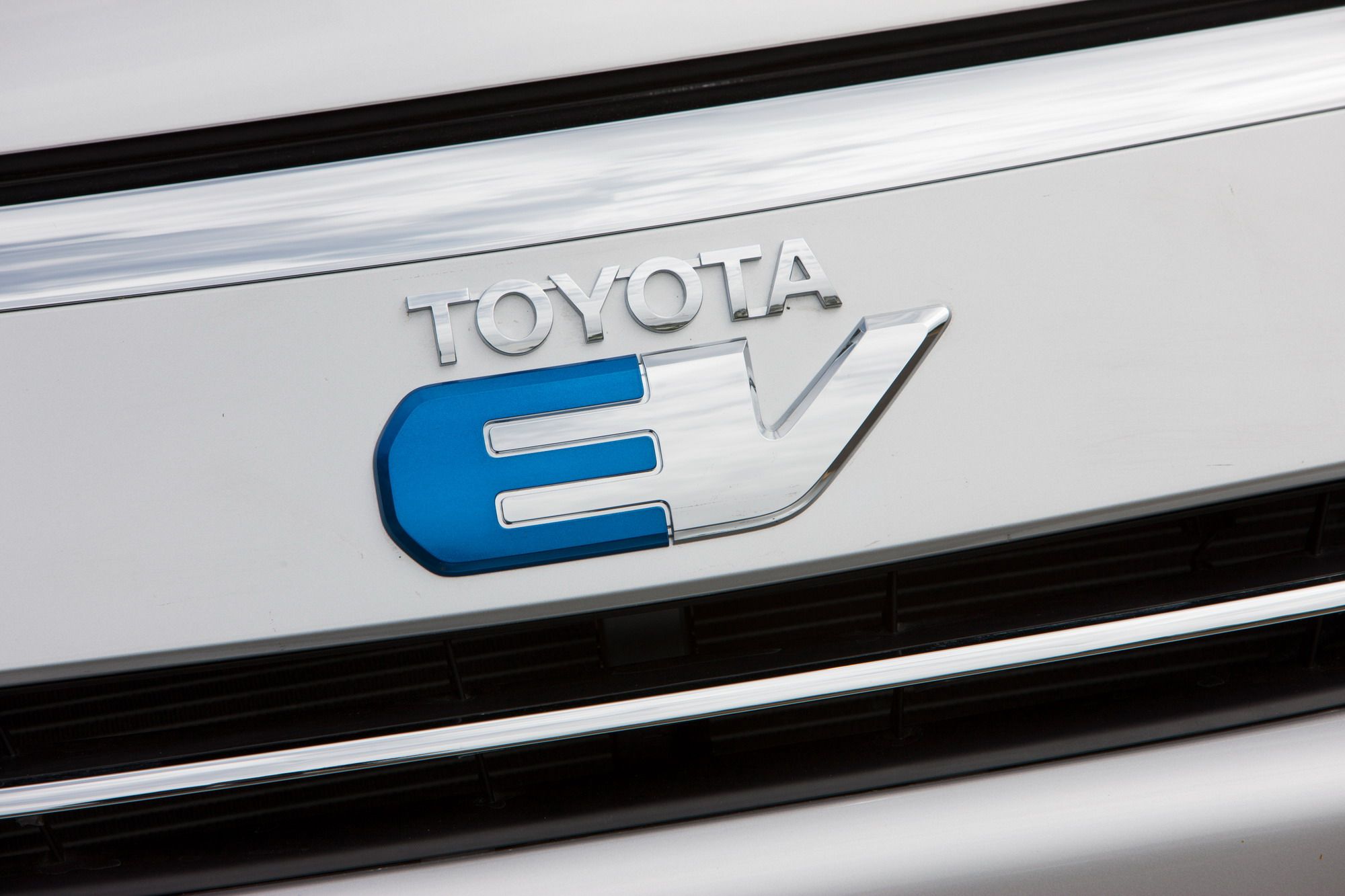 2013 Toyota RAV4 EV