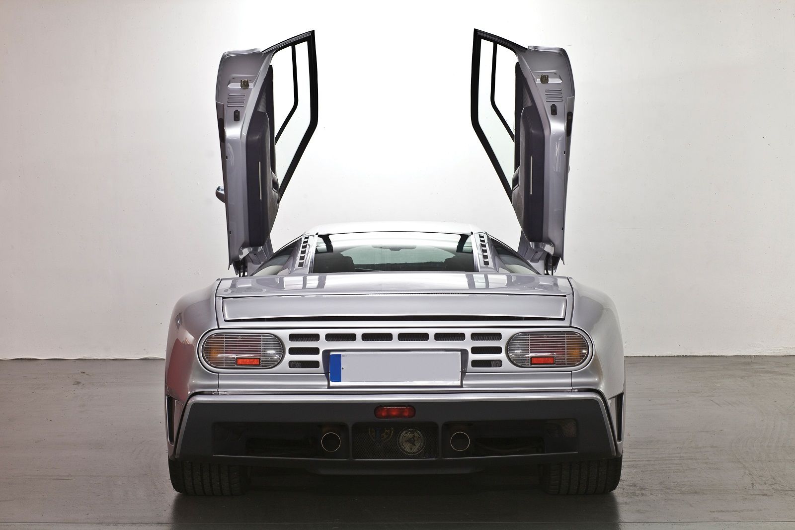 1994 Bugatti EB110 GT