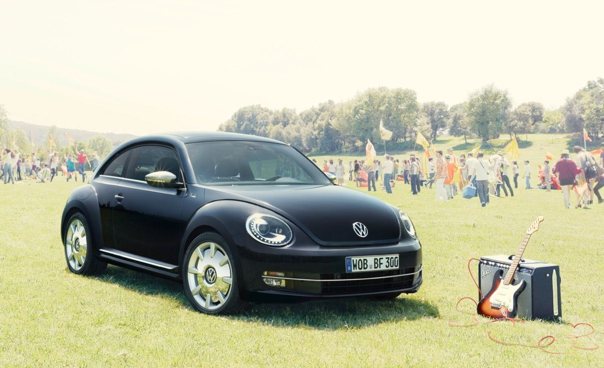 2013 Volkswagen Beetle Fender Edition