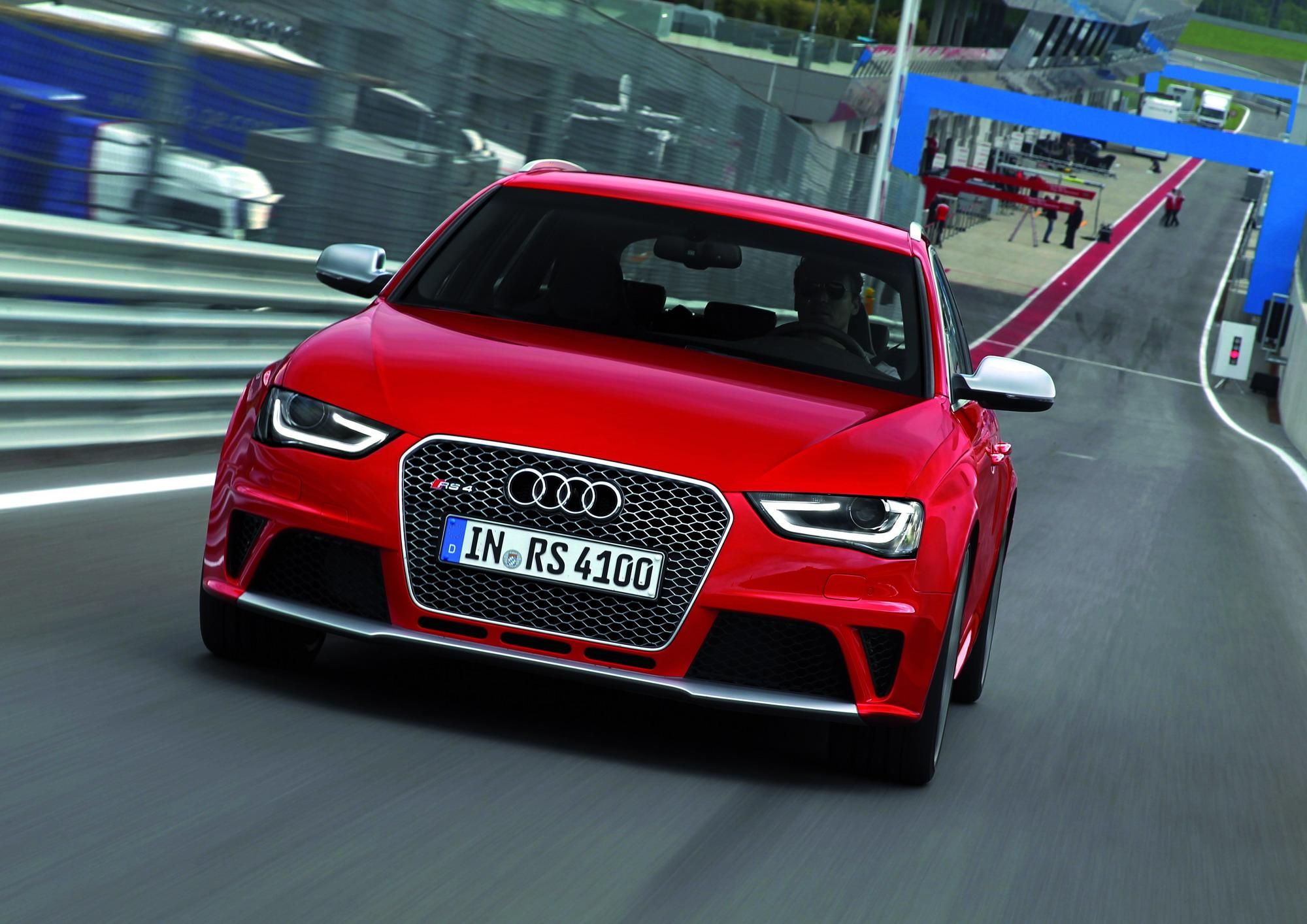 2013 Audi RS4 Avant