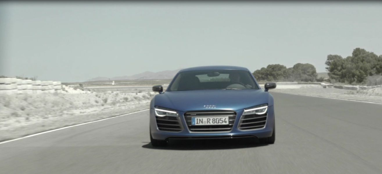 2014 - 2015 Audi R8 V10