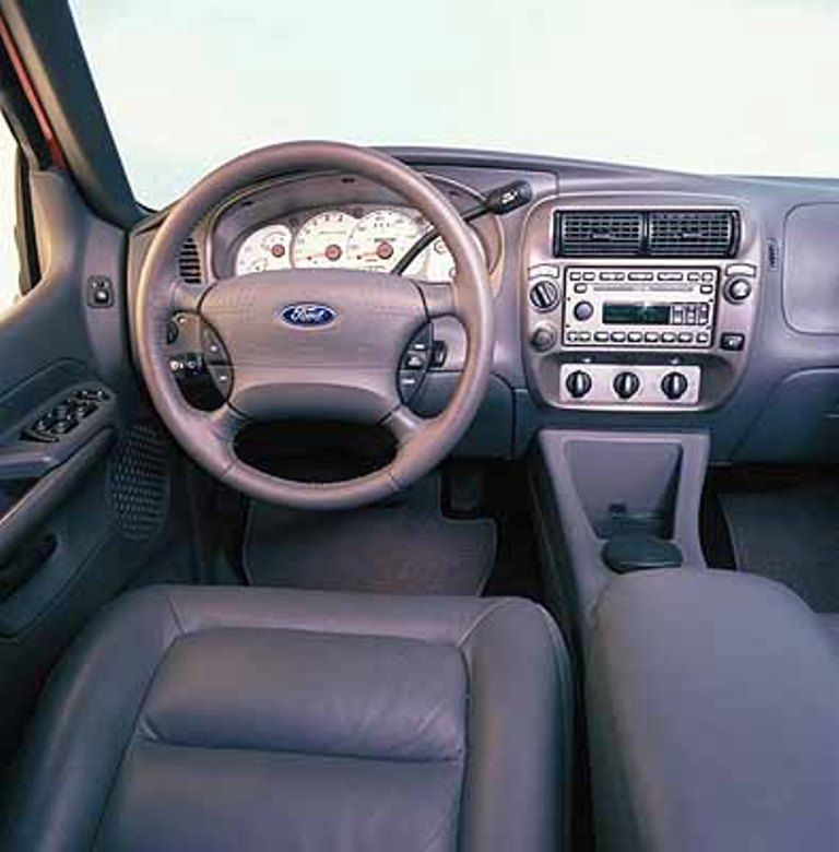 2001 - 2005 Ford Explorer Sport Trac