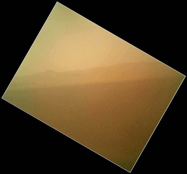  The First Color Image of Mars