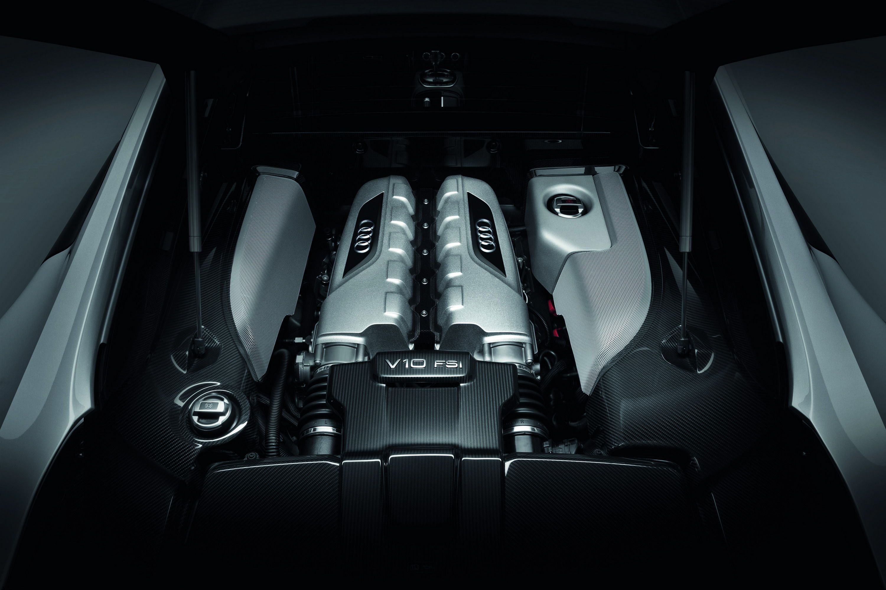 2014 - 2015 Audi R8 V10