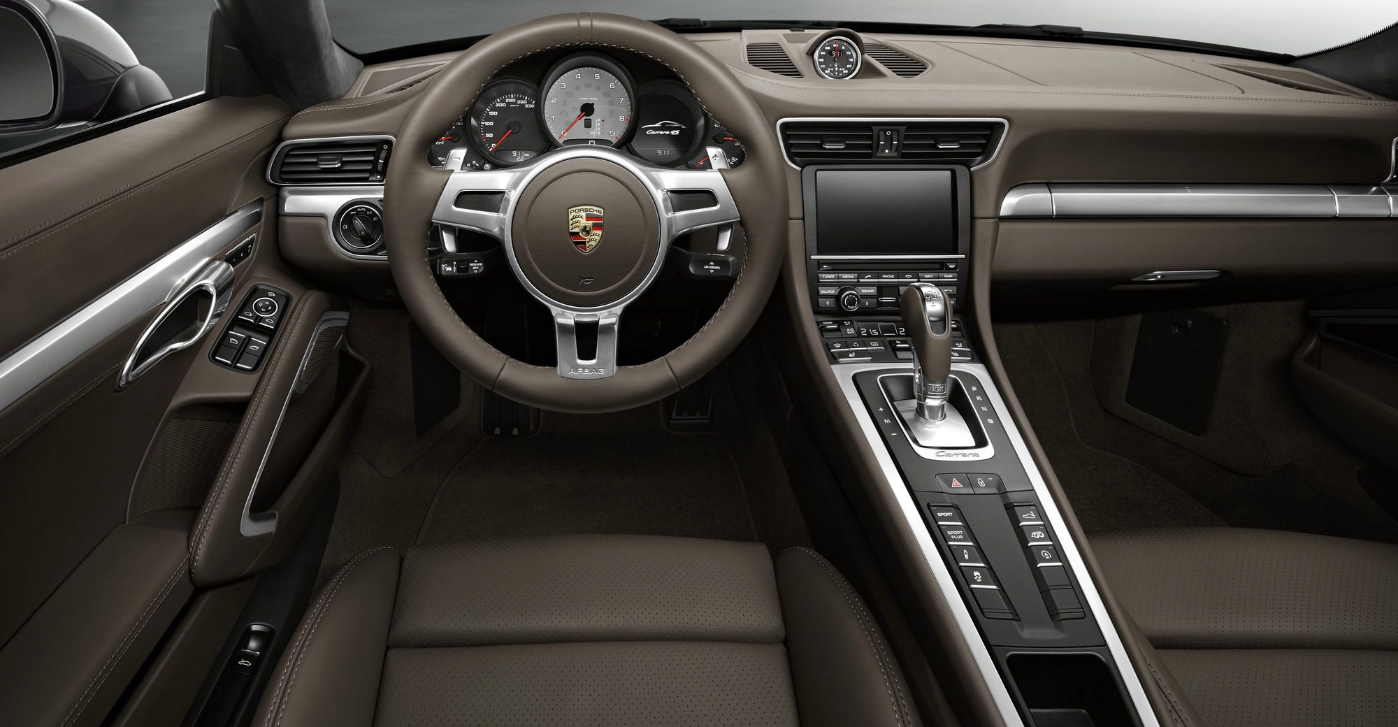 2013 Porsche Carrera 4 and 4S