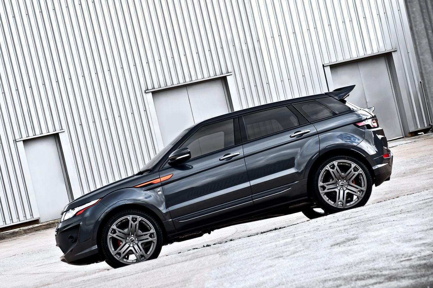 2013 Range Rover Evoque Dark Tungsten RS250 by Kahn Design