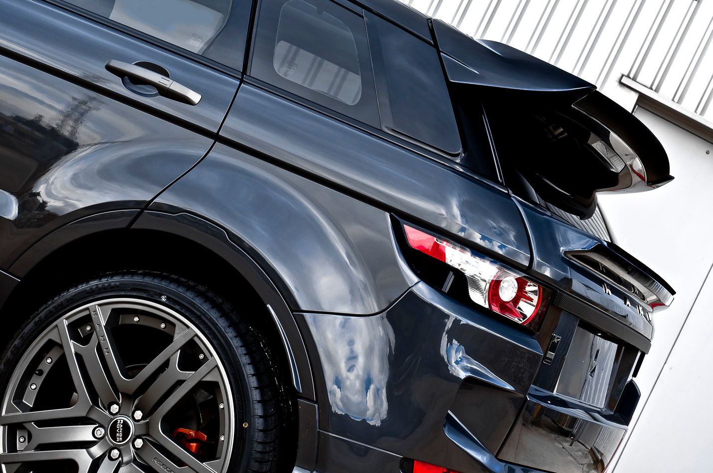 2013 Range Rover Evoque Dark Tungsten RS250 by Kahn Design