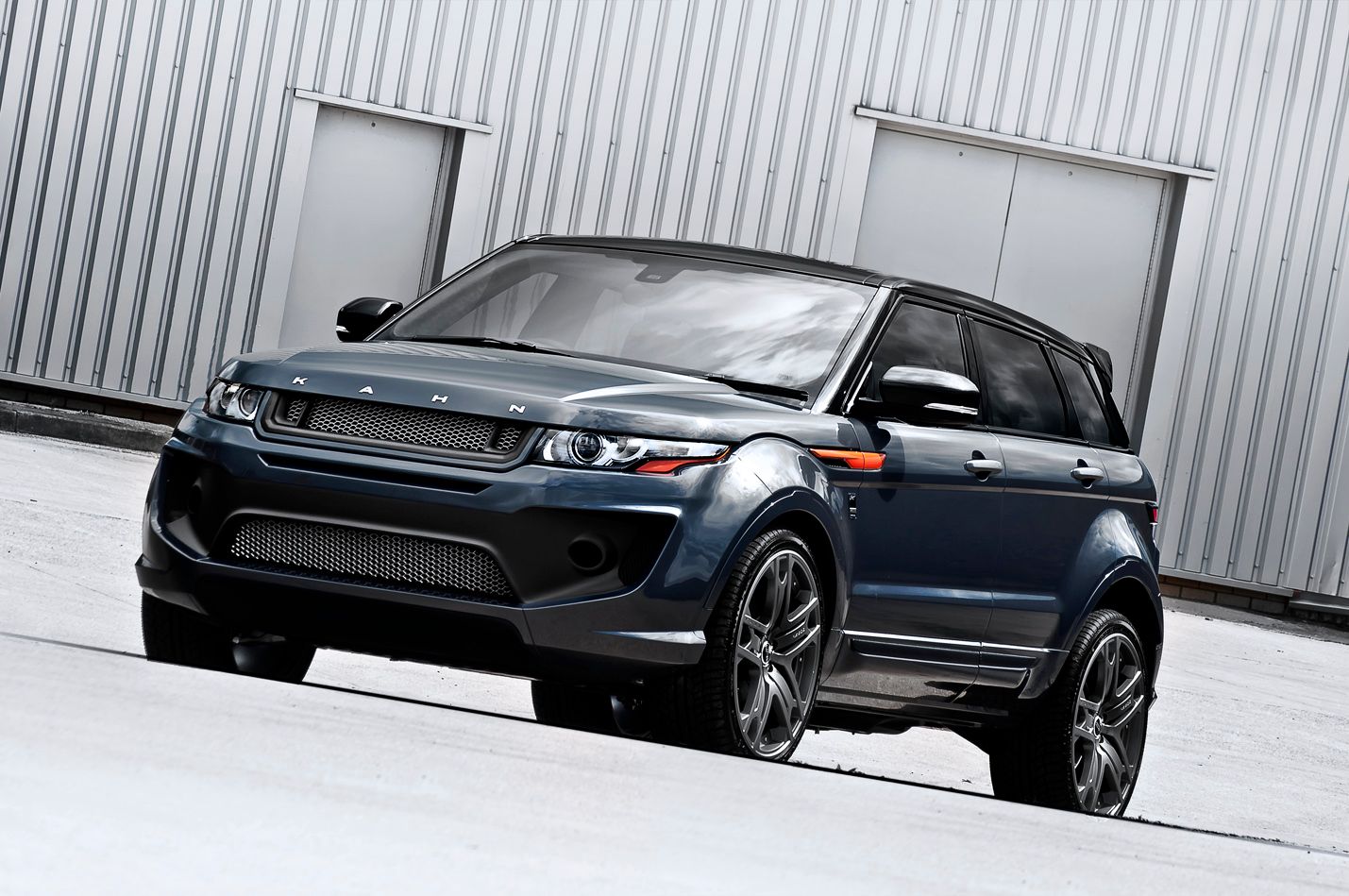 2013 Range Rover Evoque Dark Tungsten RS250 by Kahn Design