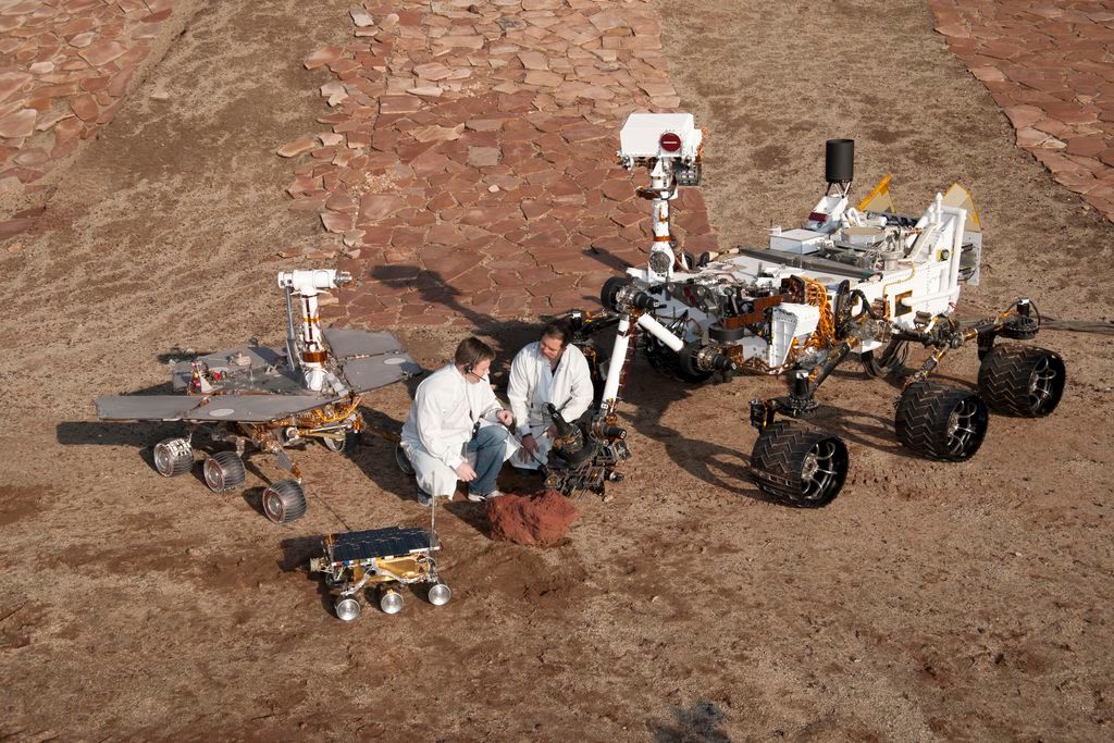 2014 - 2002 2012 Curiosity Rover