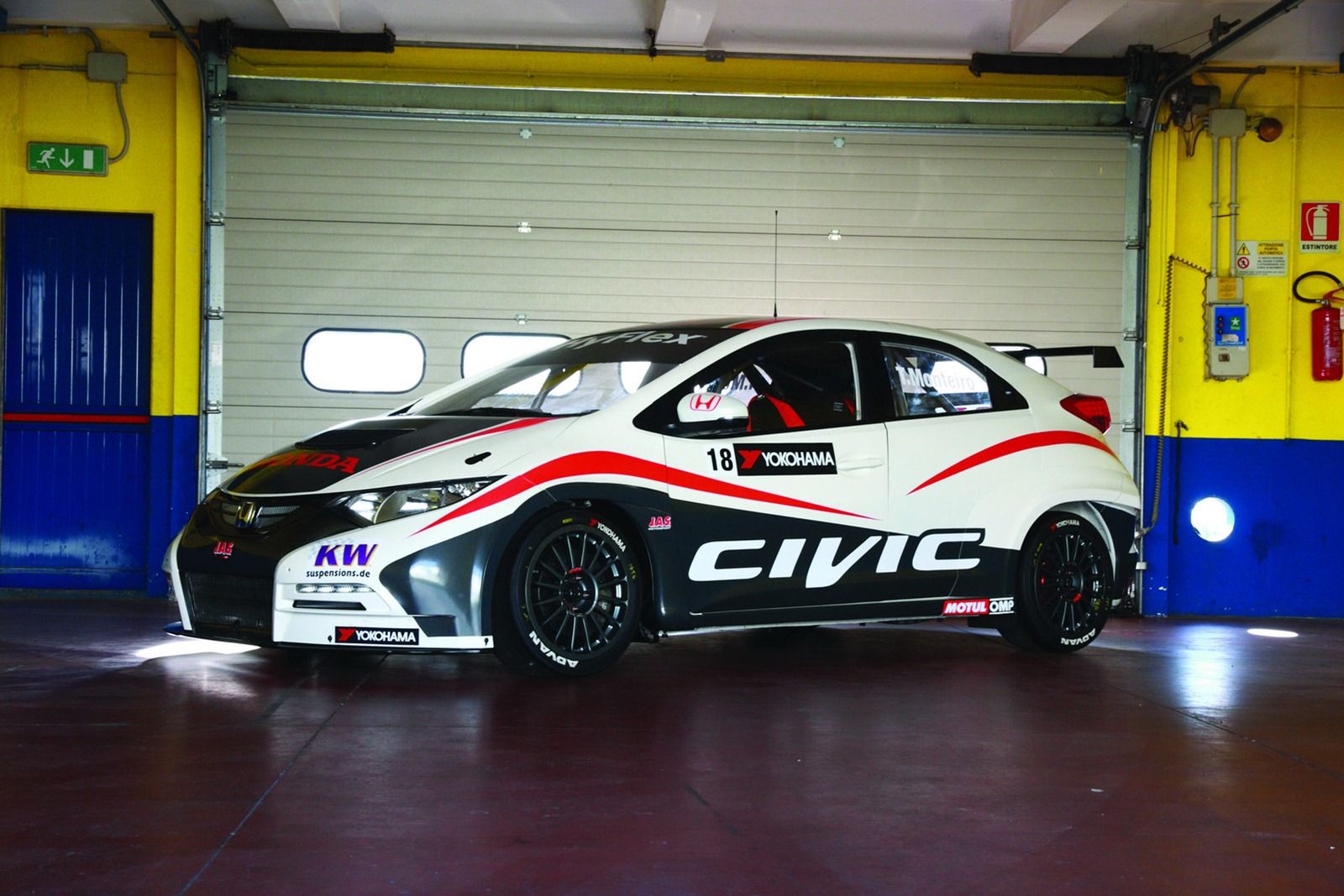 2013 Honda Civic WTCC Race Car