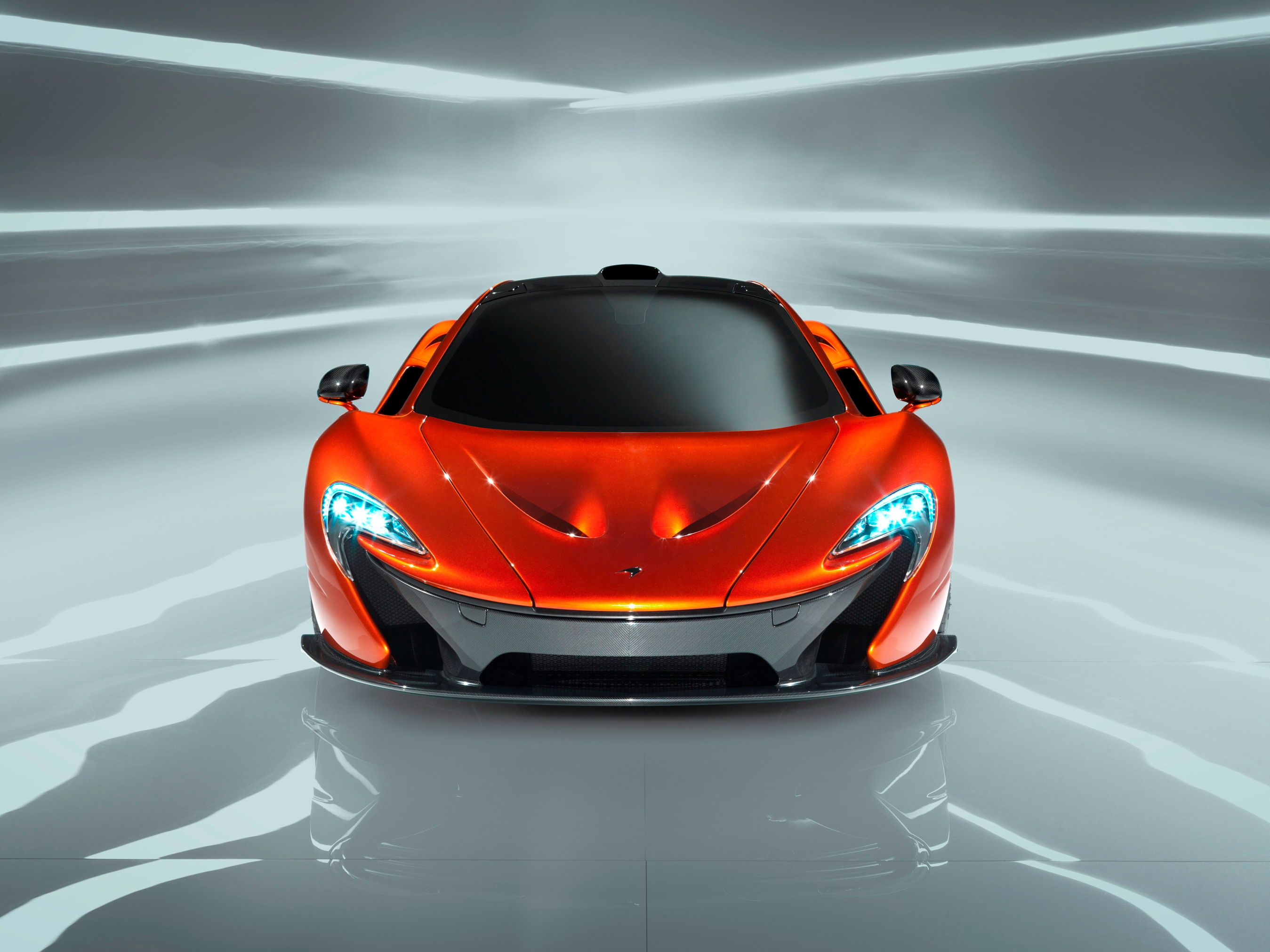 2014 McLaren P1