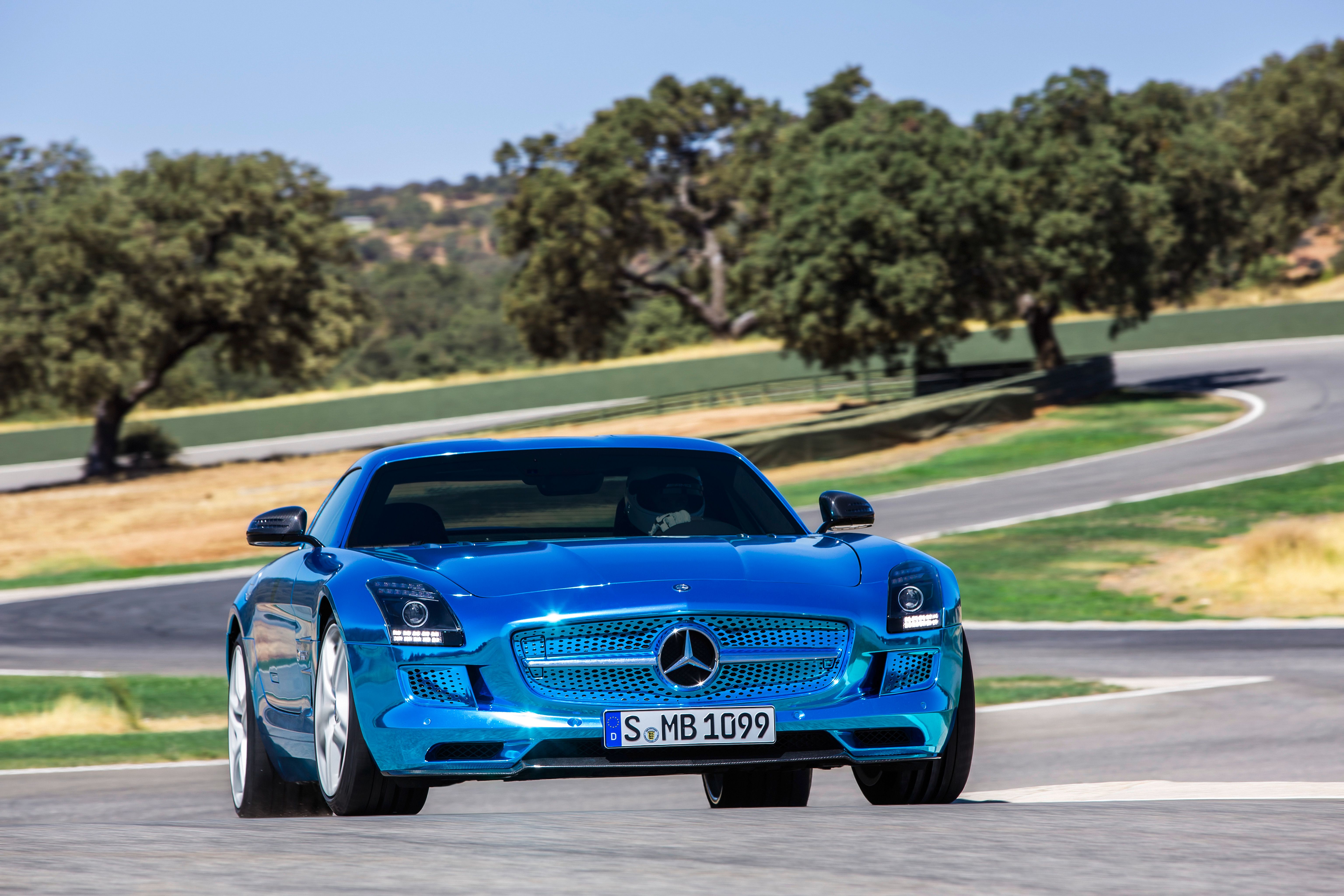 2013 Mercedes SLS AMG Coupe Electric Drive