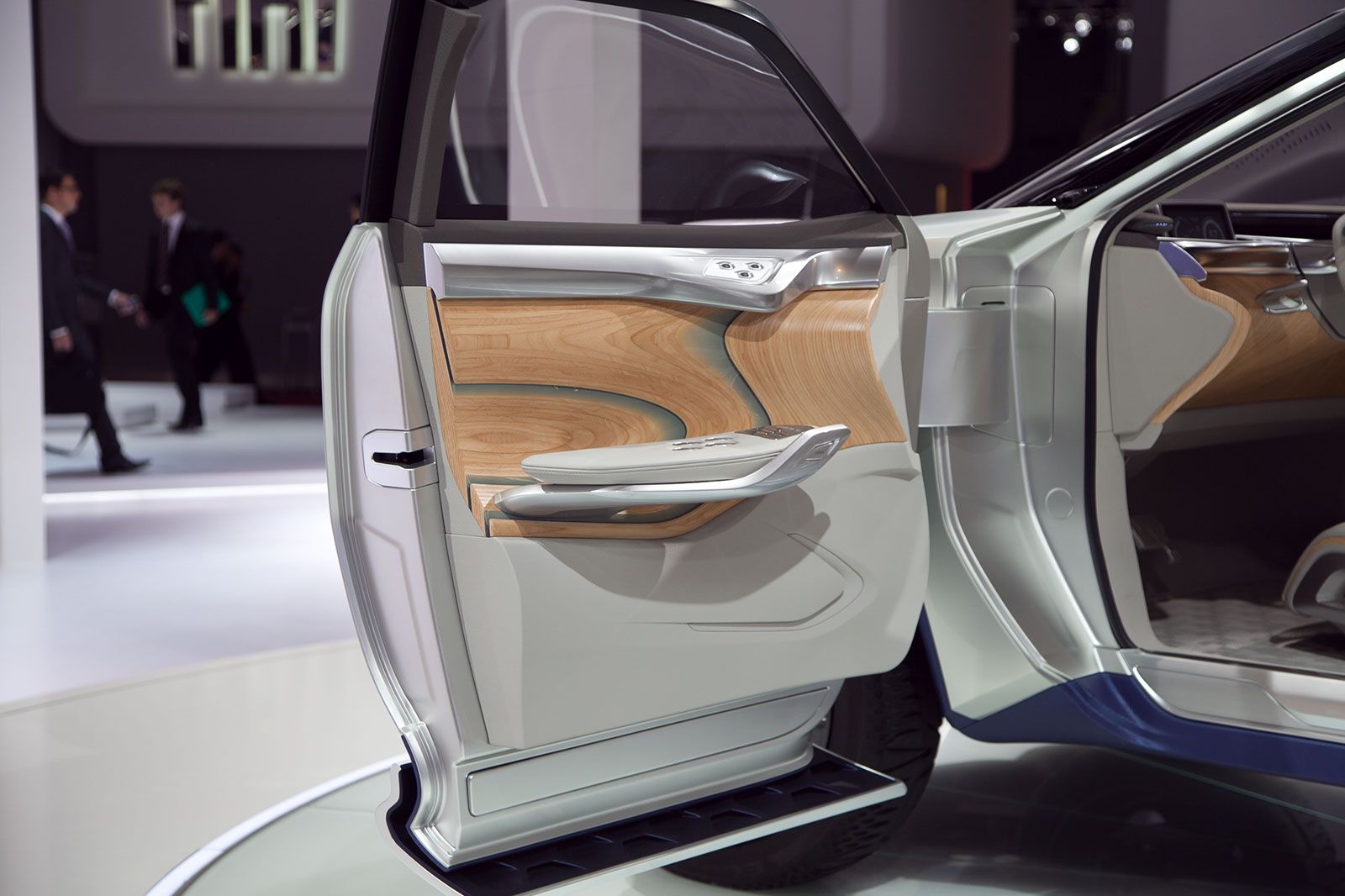 2013 Nissan Terra SUV Concept