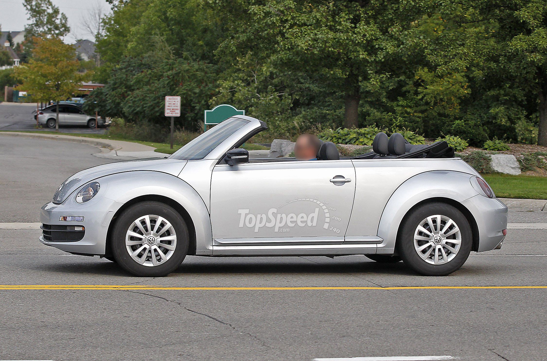 2013 Volkswagen Beetle Cabrio