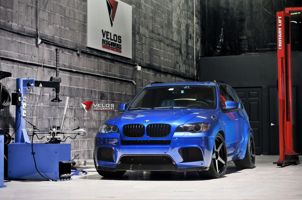 2010 - 2013 BMW X5M by Velos Designwerks