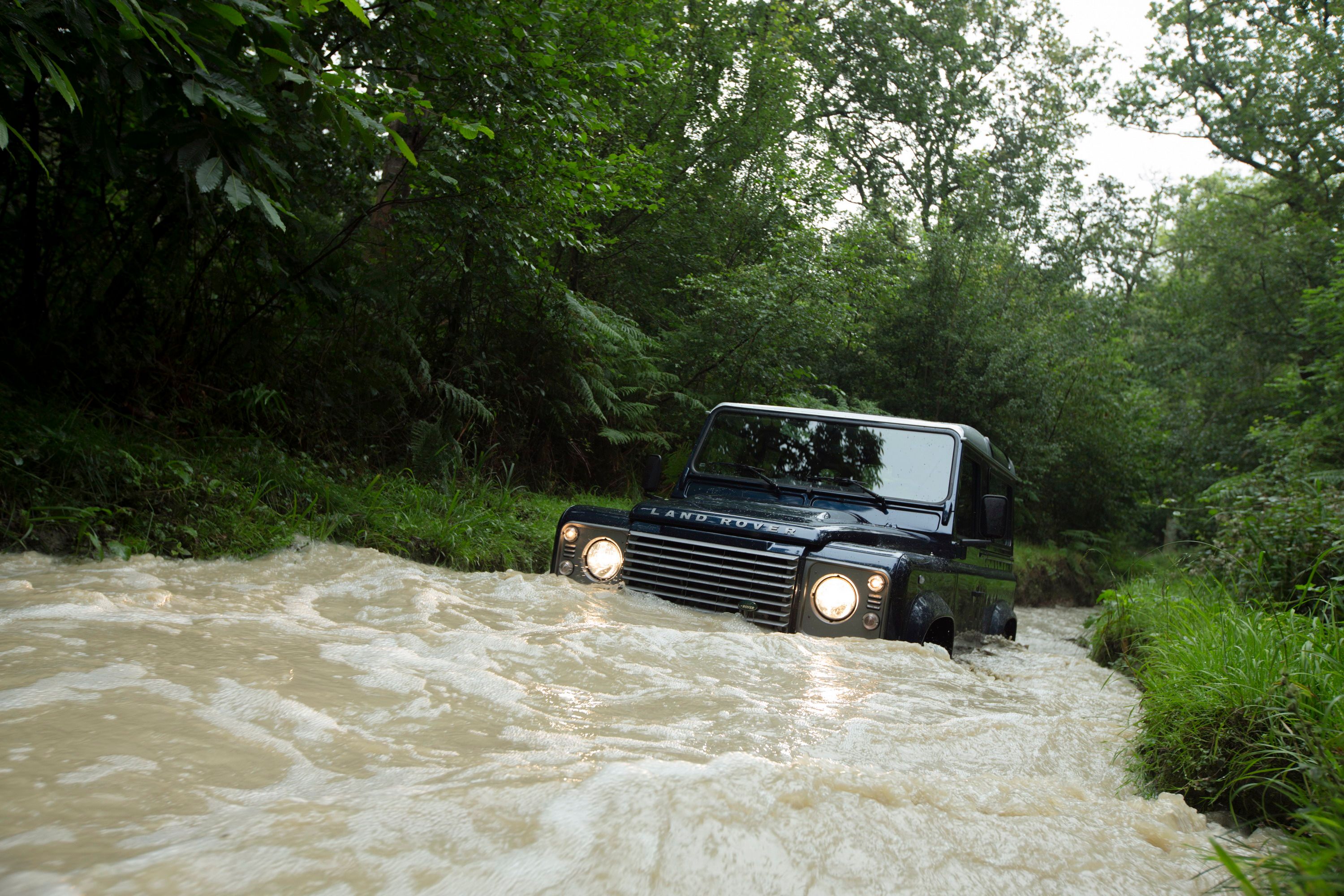 2013 Land Rover Defender