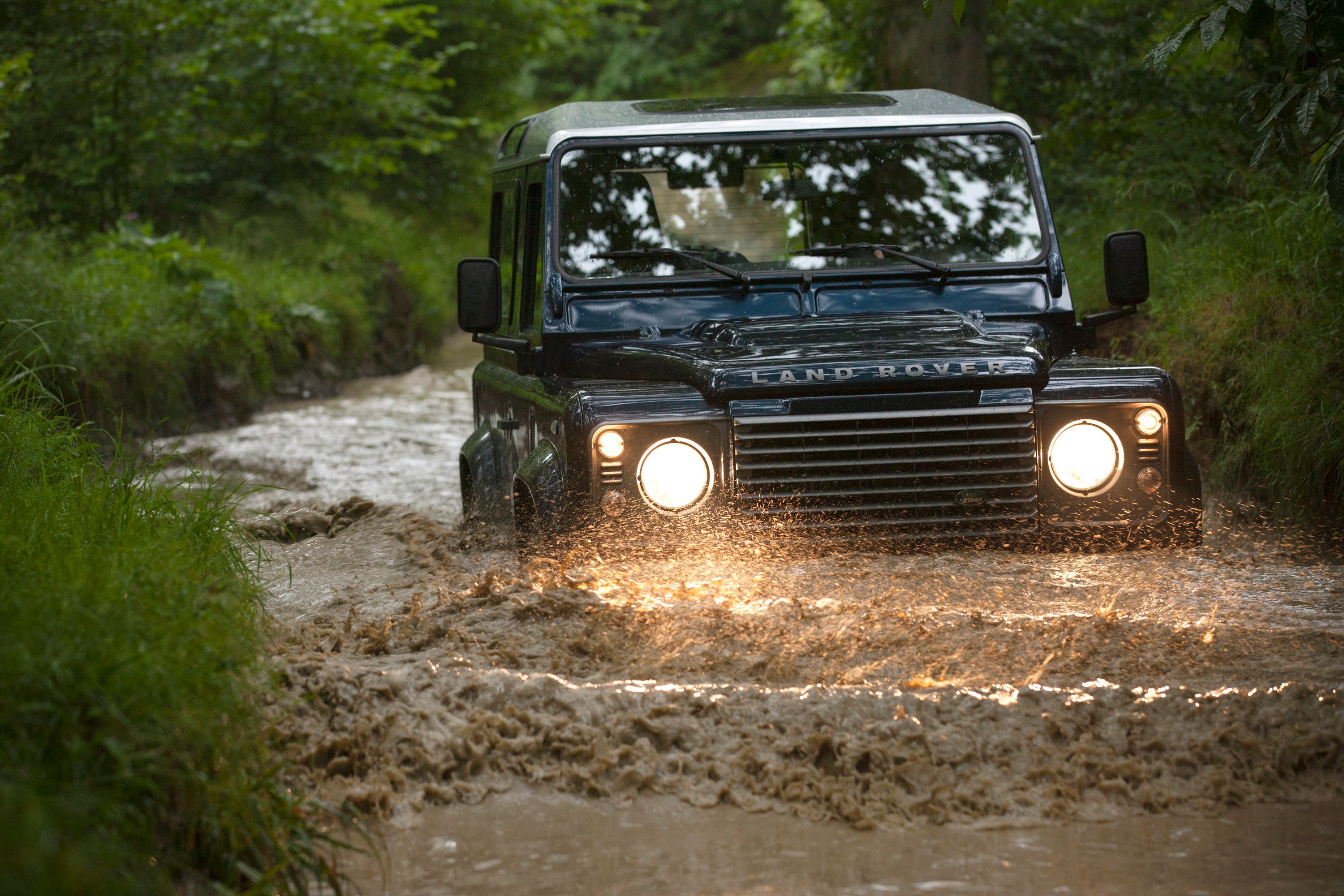 2013 Land Rover Defender