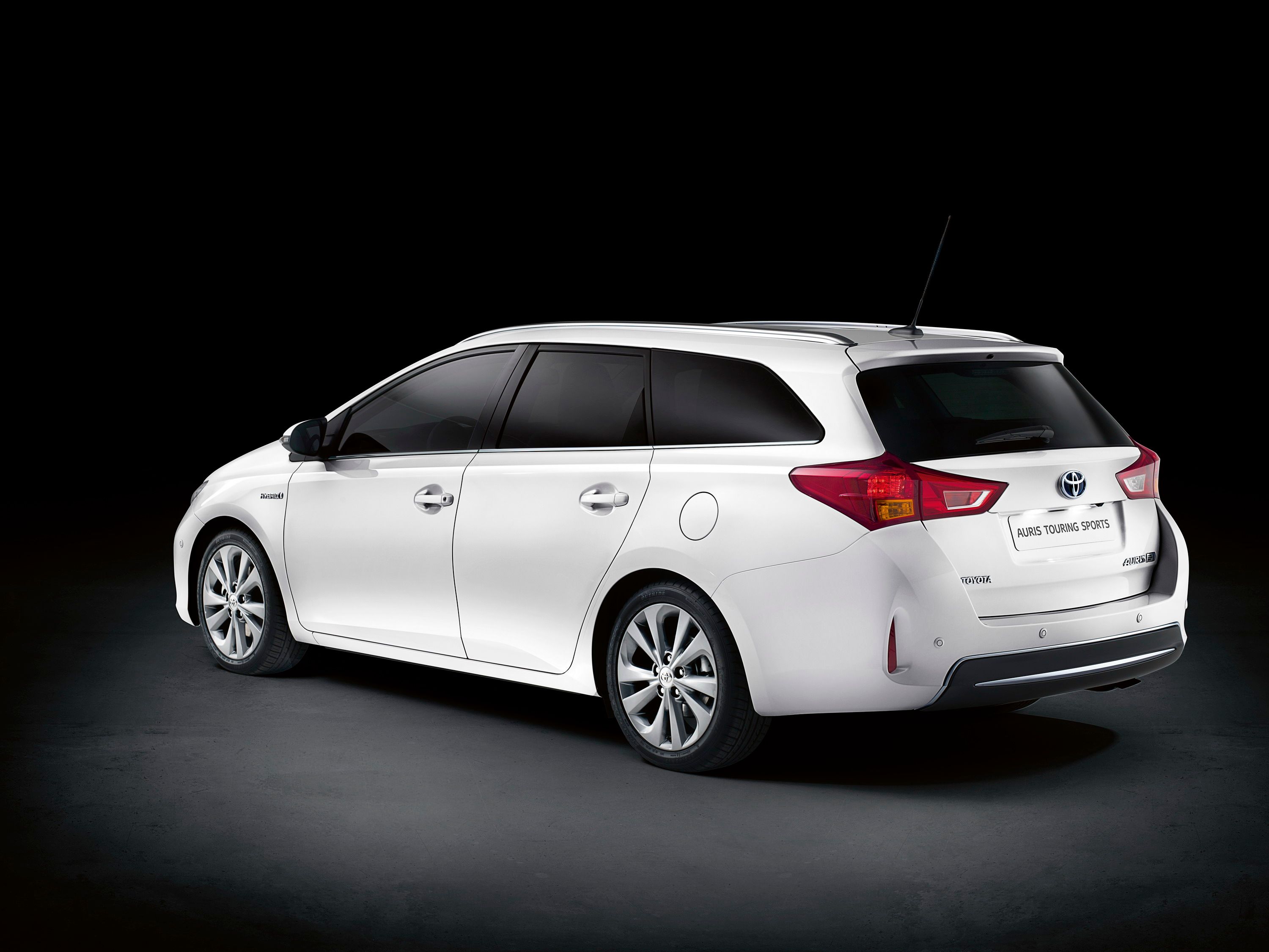 2013 Toyota Auris Touring Sports