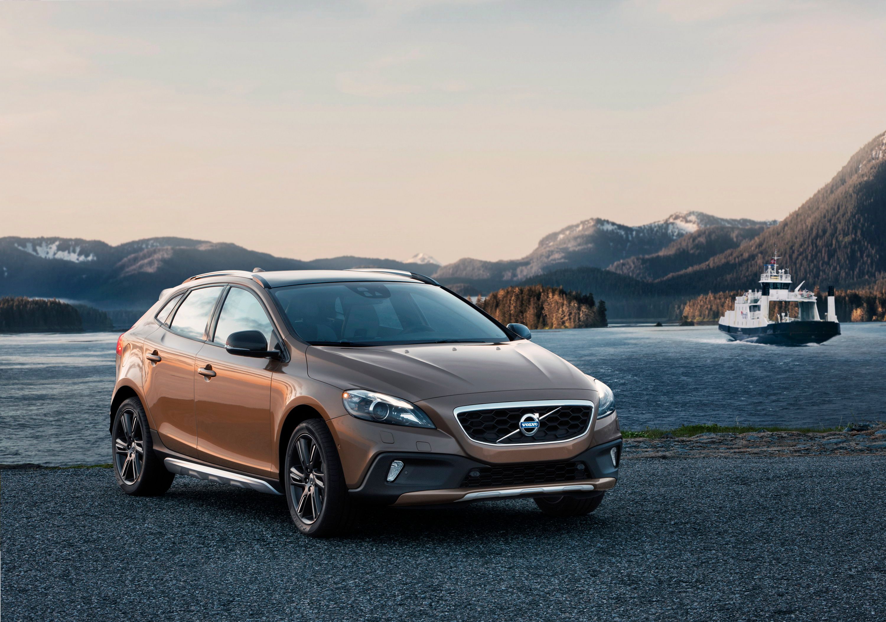 2013 - 2015 Volvo V40 Cross Country