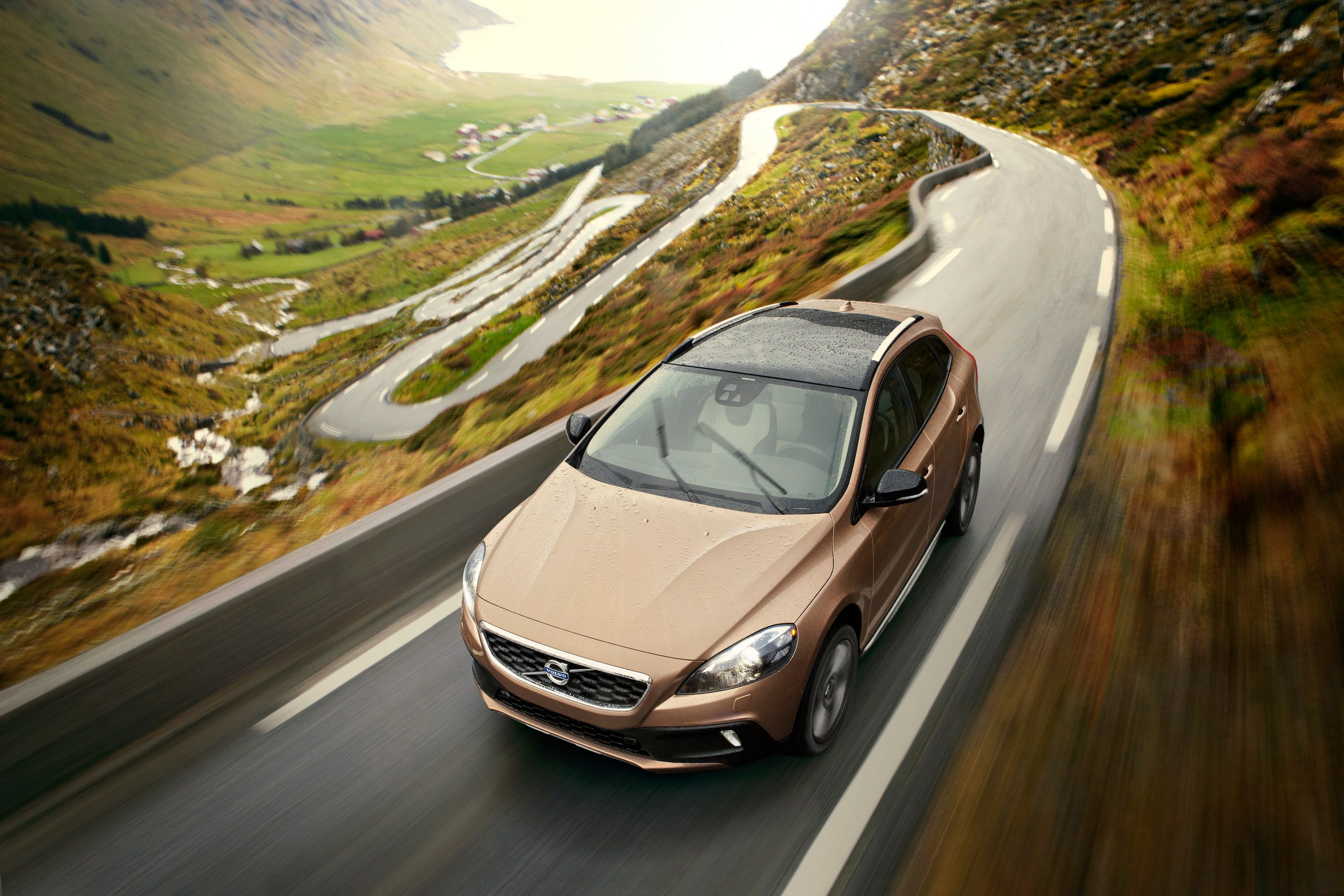 2013 - 2015 Volvo V40 Cross Country