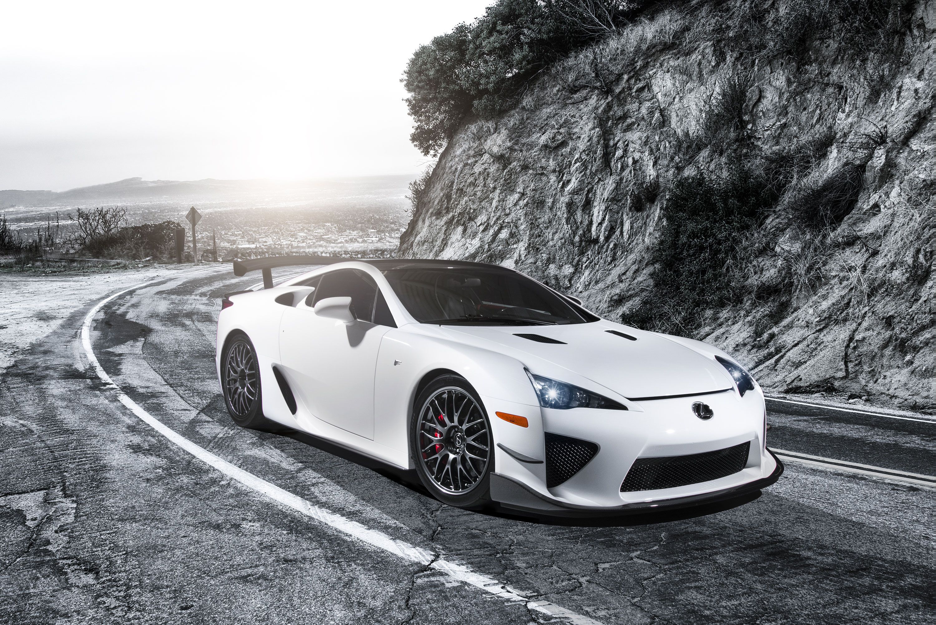 2014 Report: BMW and Lexus Joining Forces for a New Supercar