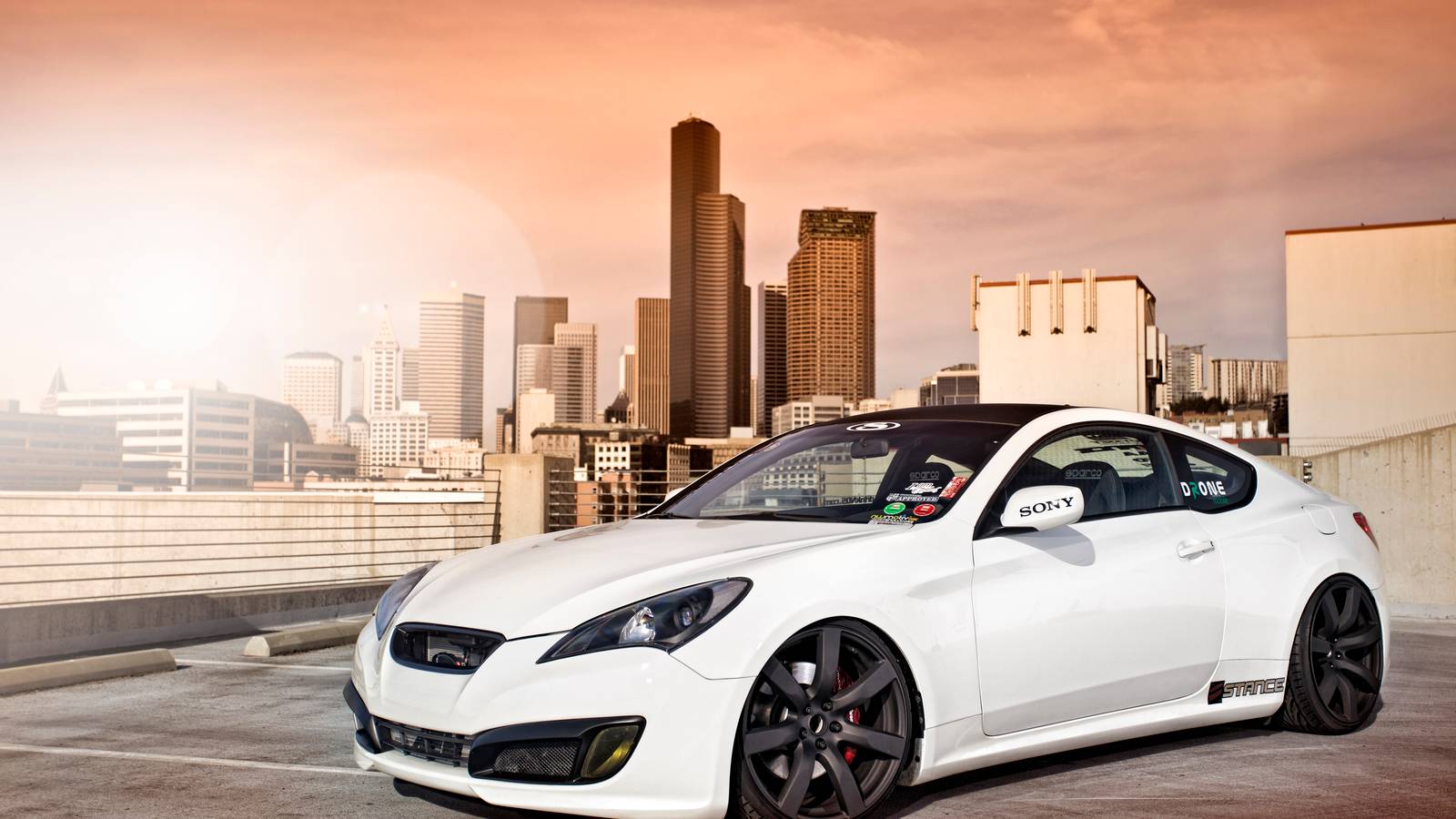 2013 Hyundai Genesis R-Spec 